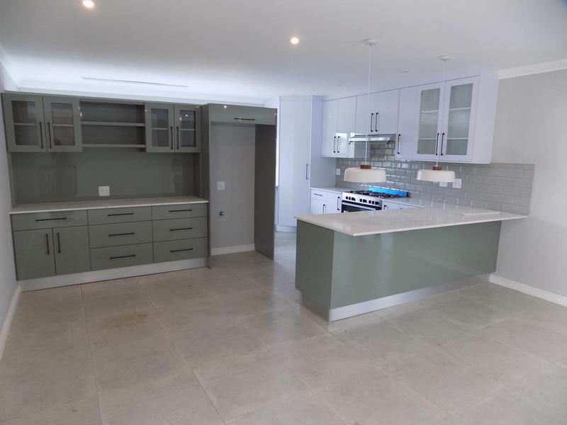 3 Bedroom Property for Sale in Fraaiuitsig Western Cape